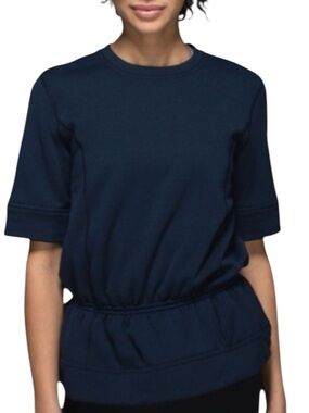 LULULEMON Peplum Pullover Top in Inkwell Navy Size Medium